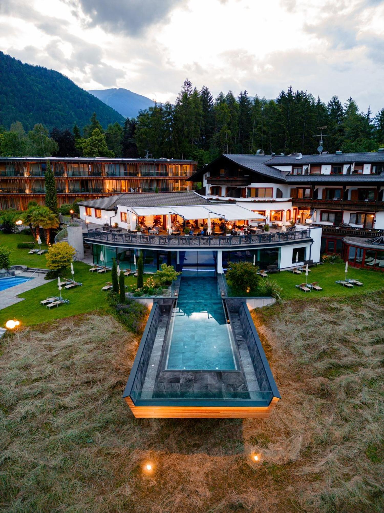 Hotel Der Waldhof Vollan Exteriér fotografie